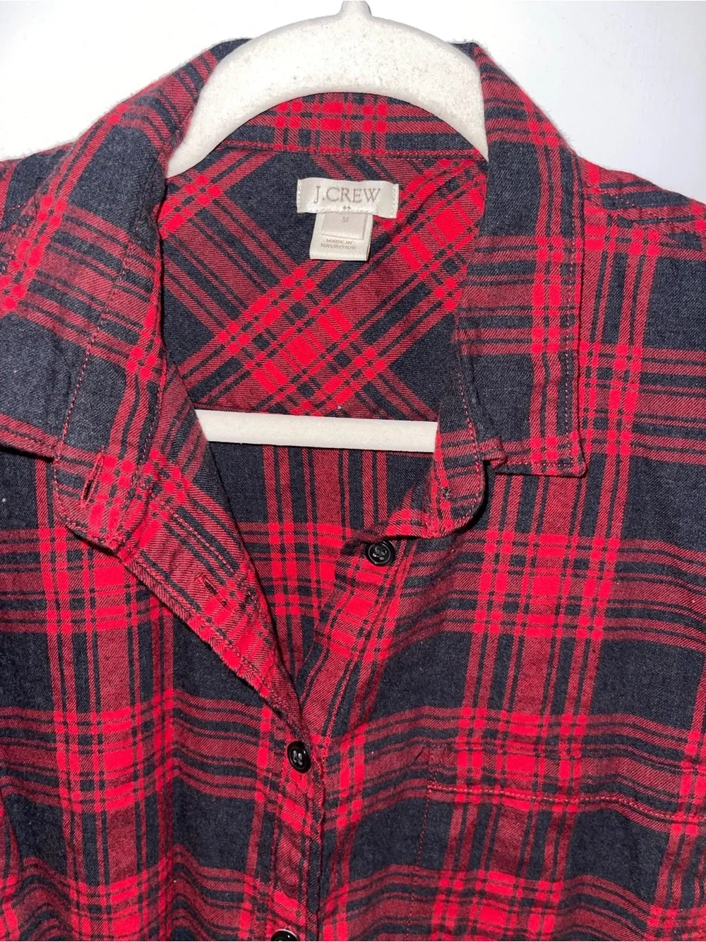 Women’s J.Crew Red Black Plaid Flannel Button Up Shirt Medium